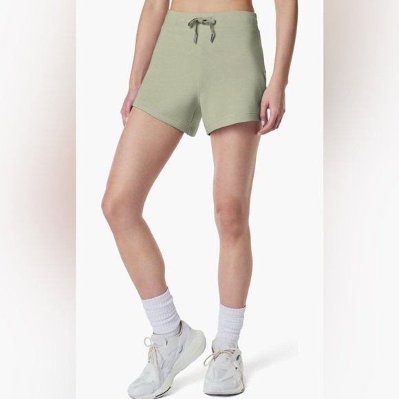 Spanx AirEssentials 4-Inch Shorts - Matcha - Picture 1 of 7